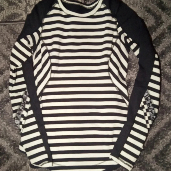 Lululemon Run reflective long sleeve top mint black stripes size 6 women - Picture 6 of 8